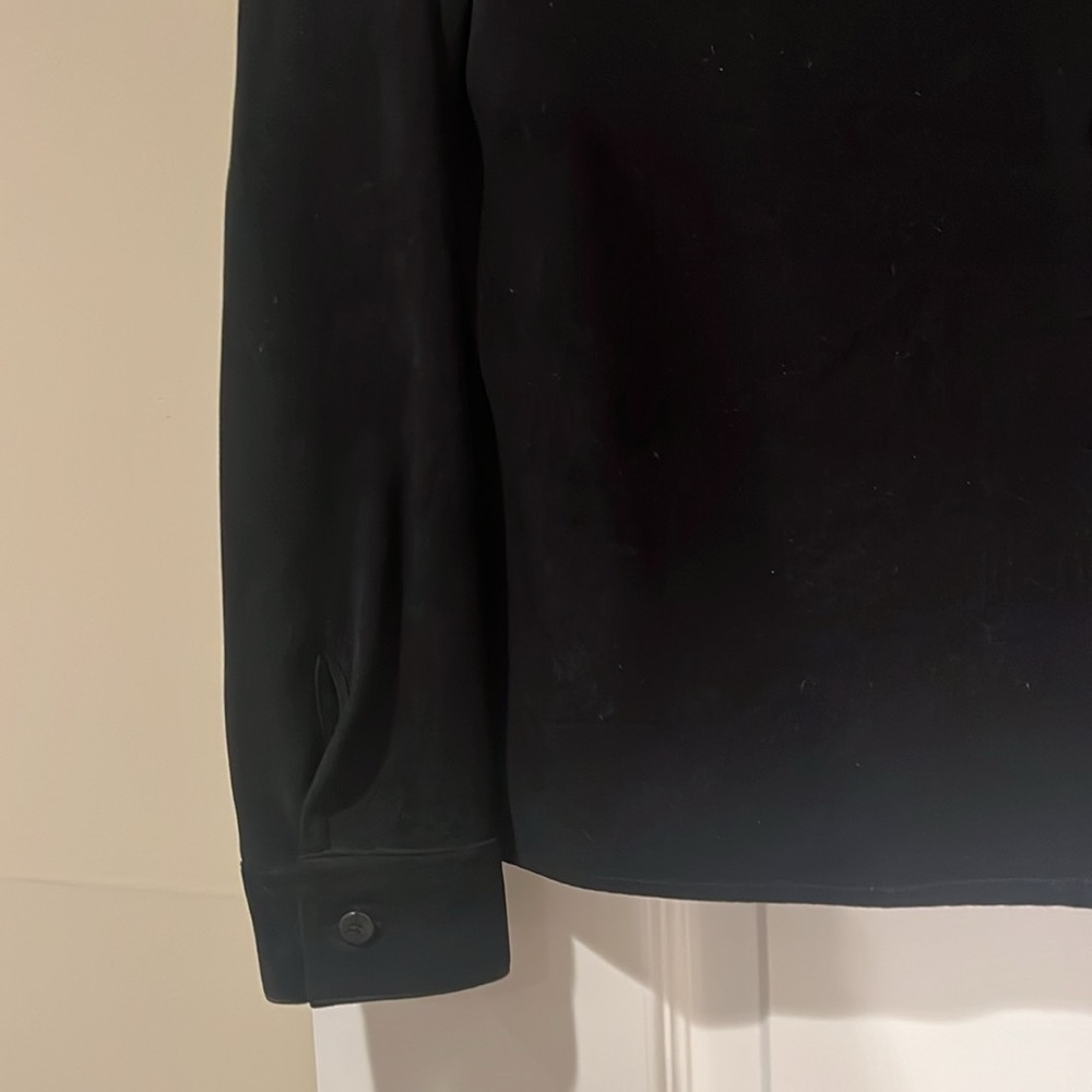 BCBG MAXEZRIA BLACK BUTTON DOWN SHIRT - Picture 6 of 8